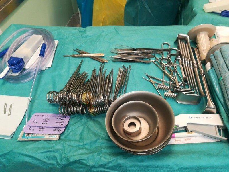 Se investiga a una cirujana plástica venezolana por operar sin licencia en Madrid a 25 mujeres